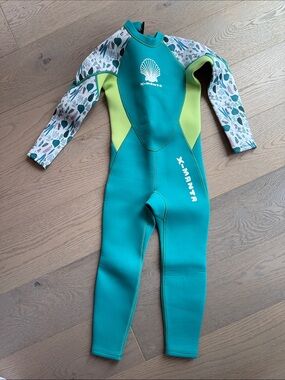 X-Manta Teal & Lime Kids Long-Sleeve Swim Rashguard